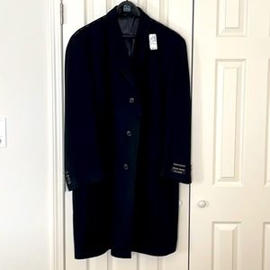 Jos. A. Bank 100% Pure Cashmere full-length men’s overcoat.